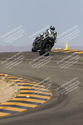 media/Sep-30-2023-SoCal Trackdays (Sat) [[636657bffb]]/Turns 9 and 10 (1010am)/